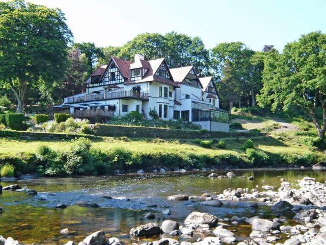 Craig-y-Dderwen Riverside Hotel Betws-y-Coed Exterior foto